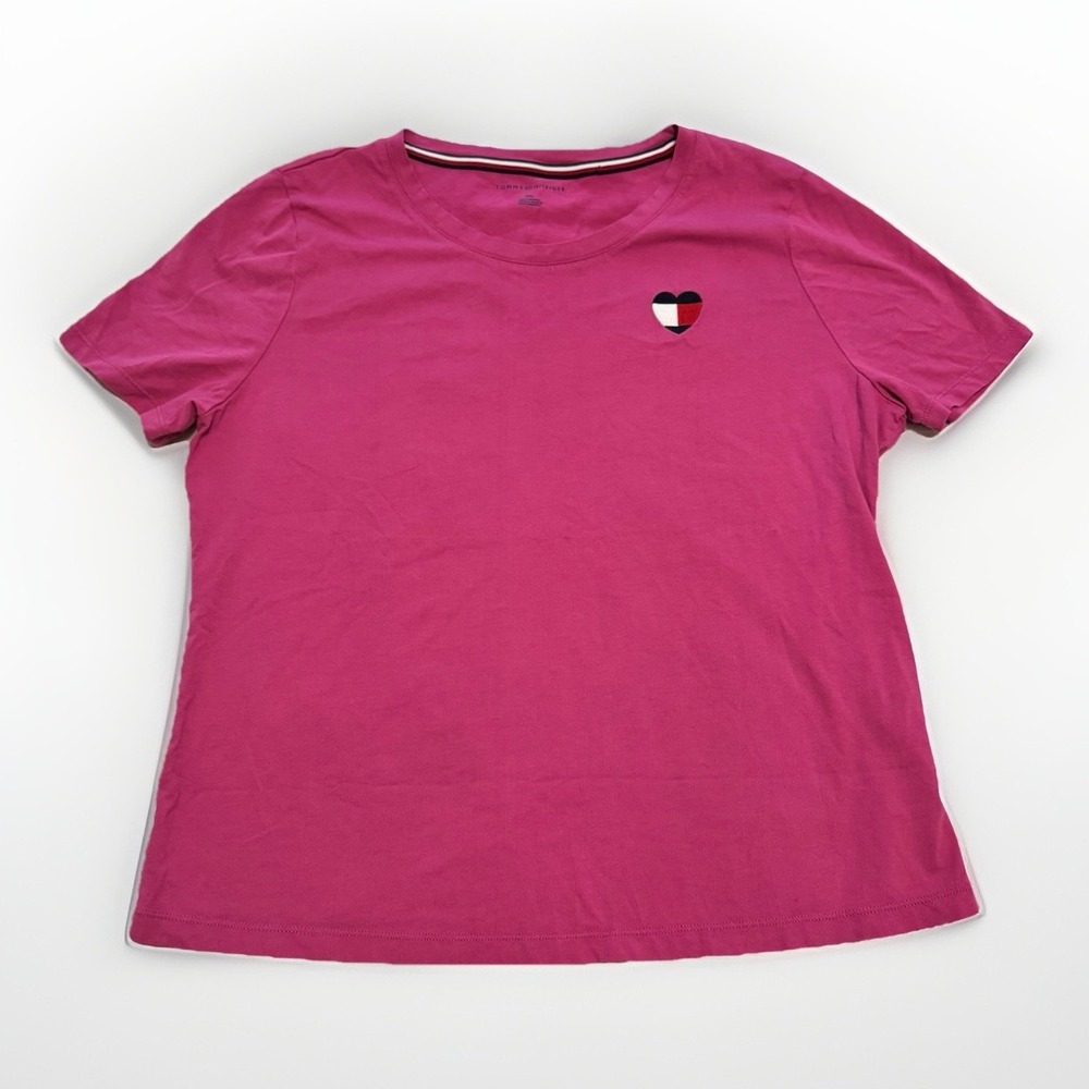 Tommy Hilfiger Women PXL Fucsia Short Sleeve Top Embroidered Heart Modest Casual